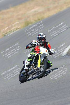 media/Oct-14-2023-TrackXperience (Sat) [[0517685739]]/Level 3/session 4 turn 6/